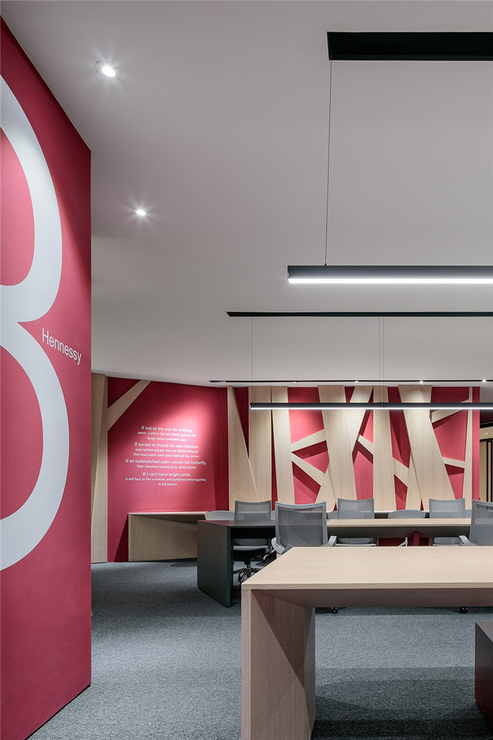 具有現(xiàn)代感的最美期科技公司開放式辦公室設(shè)計方案 具有現(xiàn)代感的最美期科技公司開放式辦公室設(shè)計方案