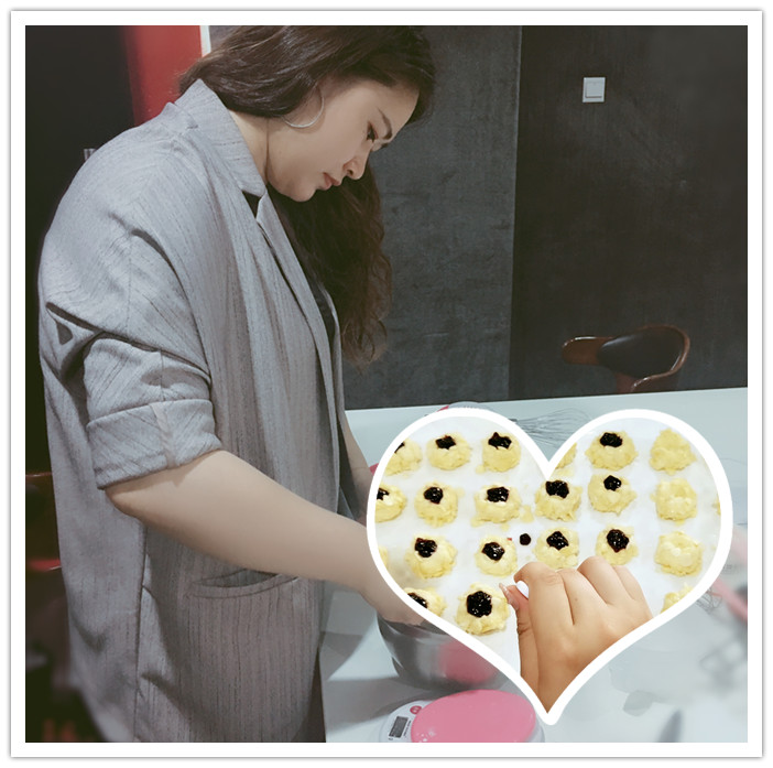 宏鈺堂活動(dòng)剪影:答題烘焙包粽子 這個(gè)端午“粽”有情 宏鈺堂活動(dòng)剪影:答題烘焙包粽子 這個(gè)端午“粽”有情