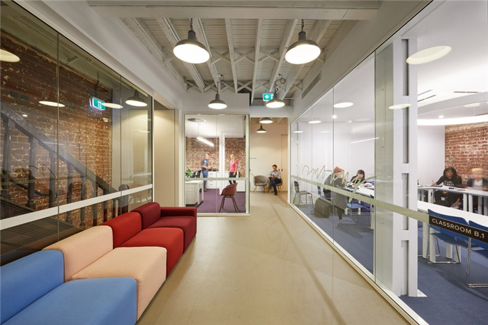 三層樓語言教育培訓(xùn)機構(gòu)裝修案例