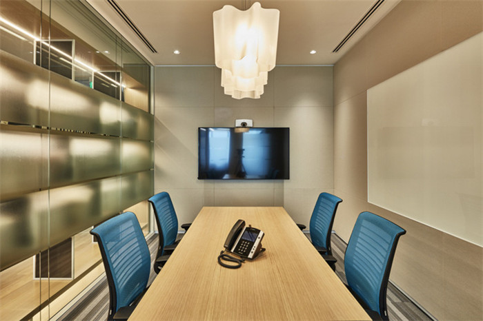 色彩繽紛 靈動(dòng)活力的跨國(guó)律師事務(wù)所裝修設(shè)計(jì)實(shí)景圖 色彩繽紛 靈動(dòng)活力的跨國(guó)律師事務(wù)所裝修設(shè)計(jì)實(shí)景圖