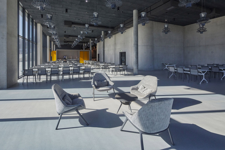 可持續(xù)性現(xiàn)代辦公設(shè)計(jì)理念下的Scott Sports總部辦公樓裝修設(shè)計(jì)方案 可持續(xù)性現(xiàn)代辦公設(shè)計(jì)理念下的Scott Sports總部辦公樓裝修設(shè)計(jì)方案