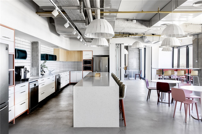 擁有嬌柔氣質(zhì)的高科技公司總部辦公室裝修設(shè)計(jì)方案 擁有嬌柔氣質(zhì)的高科技公司總部辦公室裝修設(shè)計(jì)方案