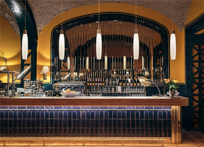 國外燒烤餐廳裝修設(shè)計圖 國外燒烤餐廳裝修設(shè)計圖