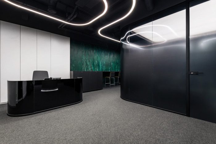 鄭州辦公室裝修公司宏鈺堂推薦酷黑風(fēng)格創(chuàng)意辦公設(shè)計(jì)方案 鄭州辦公室裝修公司宏鈺堂推薦酷黑風(fēng)格創(chuàng)意辦公設(shè)計(jì)方案