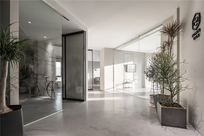 簡(jiǎn)約優(yōu)雅工業(yè)混搭風(fēng)莫語(yǔ)生活私人工作室裝修設(shè)計(jì)實(shí)景圖 簡(jiǎn)約優(yōu)雅工業(yè)混搭風(fēng)莫語(yǔ)生活私人工作室裝修設(shè)計(jì)實(shí)景圖