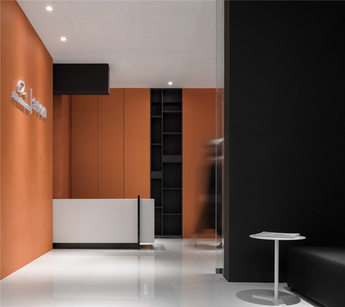 極致簡(jiǎn)約的200平阿里巴巴分公司辦公室裝修設(shè)計(jì)方案 極致簡(jiǎn)約的200平阿里巴巴分公司辦公室裝修設(shè)計(jì)方案