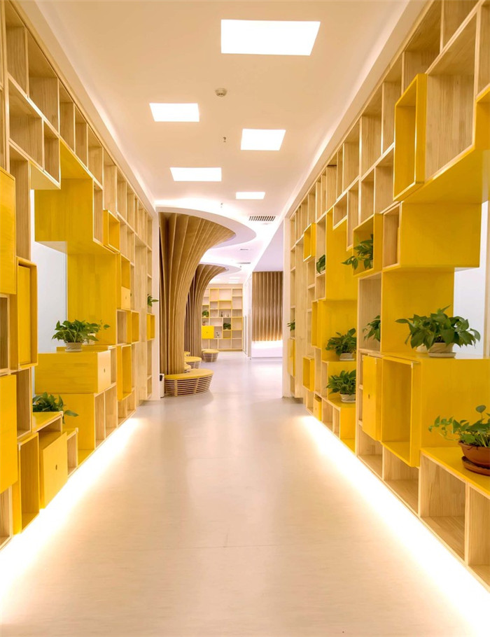 兒童藝術(shù)培訓(xùn)機構(gòu)走廊裝修設(shè)計圖