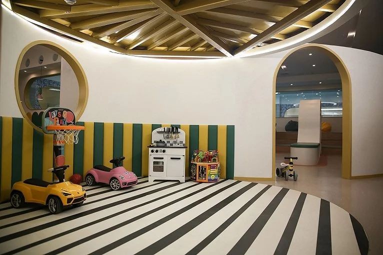 鄭州宏鈺堂推薦嗨獺獺親子早教游泳中心裝修設計案例 鄭州宏鈺堂推薦嗨獺獺親子早教游泳中心裝修設計案例