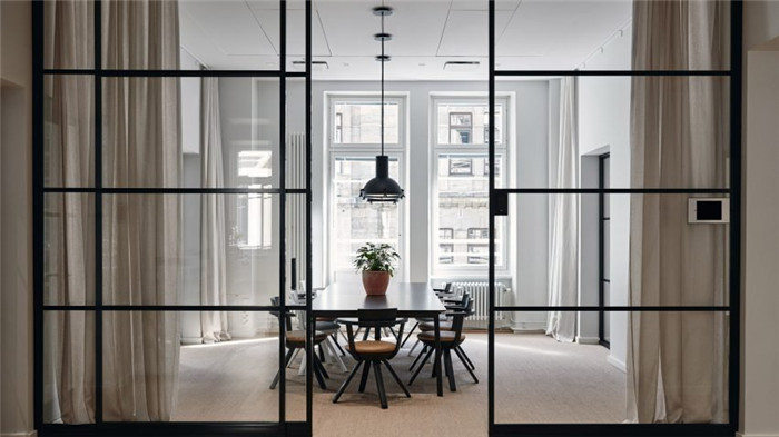 像家一樣的溫馨北歐風(fēng)設(shè)計(jì)公司辦公室裝修方案實(shí)景圖 像家一樣的溫馨北歐風(fēng)設(shè)計(jì)公司辦公室裝修方案實(shí)景圖