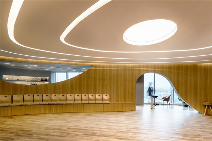 辦公、禪修、活動為一體的多元化商業(yè)空間裝修案例