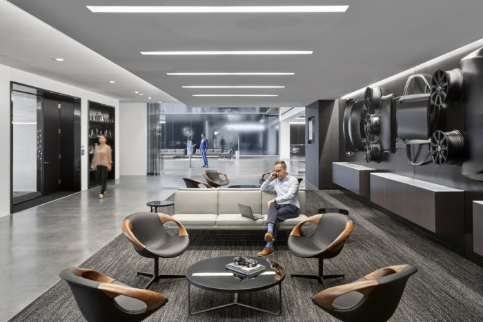 通透大氣的奔馳汽車亞洲總部辦公樓裝修設計方案 通透大氣的奔馳汽車亞洲總部辦公樓裝修設計方案