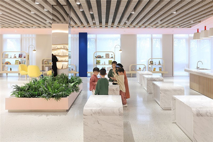 充滿童趣的少兒培訓(xùn)機(jī)構(gòu)裝修實(shí)景圖 充滿童趣的少兒培訓(xùn)機(jī)構(gòu)裝修實(shí)景圖