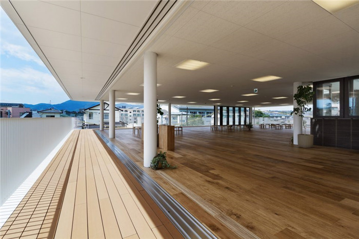 熊本縣明亮開放的幼兒園室內(nèi)裝修設計 熊本縣明亮開放的幼兒園室內(nèi)裝修設計