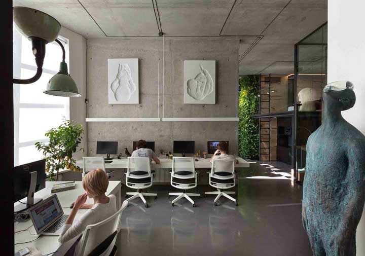 專業(yè)藝術(shù)設(shè)計(jì)公司辦公室裝修設(shè)計(jì)實(shí)景圖 專業(yè)藝術(shù)設(shè)計(jì)公司辦公室裝修設(shè)計(jì)實(shí)景圖