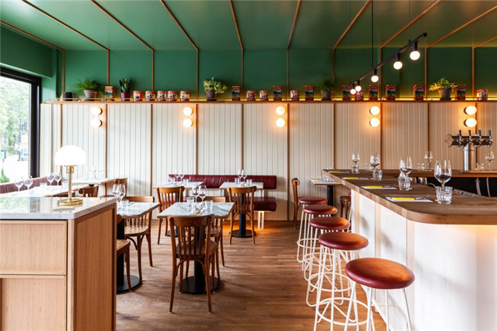 如家庭般溫暖的國外Vesta披薩餐廳裝修設(shè)計案例賞析 如家庭般溫暖的國外Vesta披薩餐廳裝修設(shè)計案例賞析