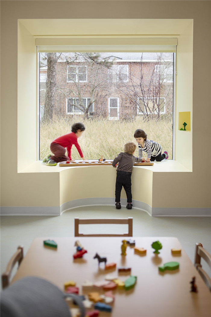 有趣的幼兒早教機構窗臺裝修設計效果圖 有趣的幼兒早教機構窗臺裝修設計效果圖