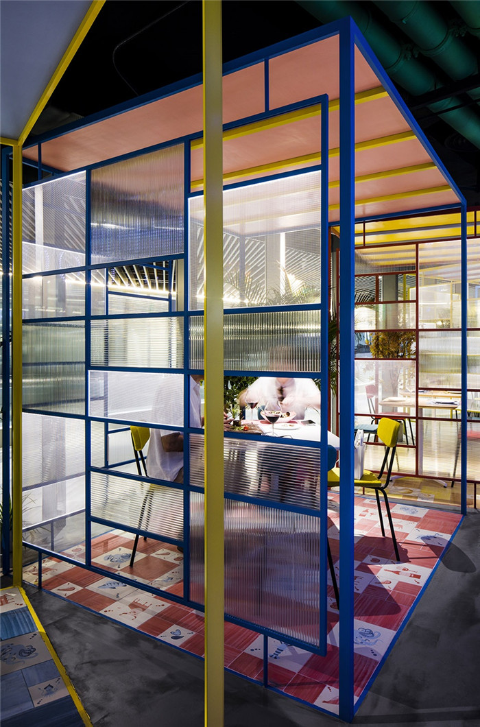 上海外灘Tapa Tapa西班牙餐廳裝修設(shè)計實景圖 上海外灘Tapa Tapa西班牙餐廳裝修設(shè)計實景圖