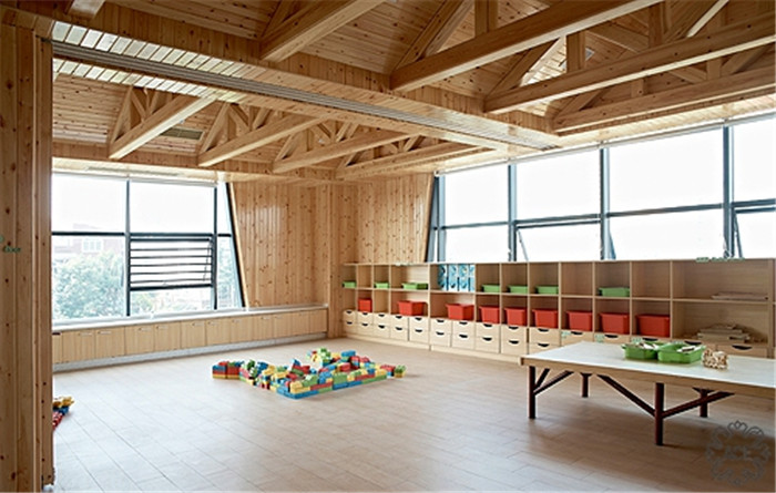 以蛋殼為主題的創(chuàng)意幼兒園游戲區(qū)裝修設(shè)計(jì)案例賞析 以蛋殼為主題的創(chuàng)意幼兒園游戲區(qū)裝修設(shè)計(jì)案例賞析