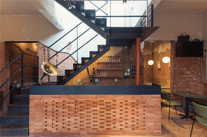 尼岔土家特色餐廳吧臺(tái)裝修設(shè)計(jì)圖 尼岔土家特色餐廳吧臺(tái)裝修設(shè)計(jì)圖