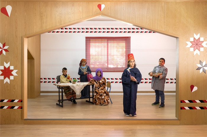 充滿想象力和創(chuàng)造力的創(chuàng)意以色列小學小舞臺裝修設計 充滿想象力和創(chuàng)造力的創(chuàng)意以色列小學小舞臺裝修設計