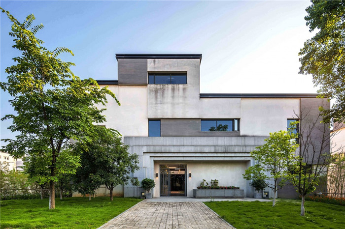 純粹簡(jiǎn)約風(fēng)的心流幼兒園入口裝修設(shè)計(jì)效果圖 純粹簡(jiǎn)約風(fēng)的心流幼兒園入口裝修設(shè)計(jì)效果圖