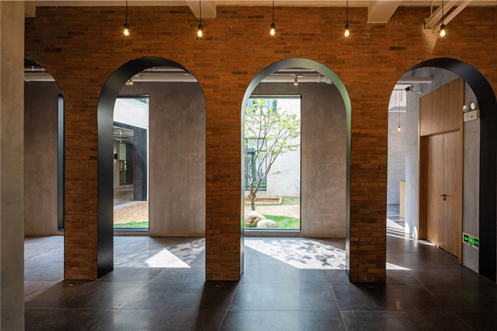 純粹簡(jiǎn)約風(fēng)的心流幼兒園拱門(mén)裝修設(shè)計(jì)效果圖 純粹簡(jiǎn)約風(fēng)的心流幼兒園拱門(mén)裝修設(shè)計(jì)效果圖