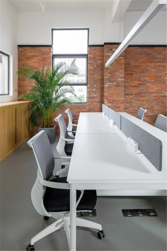 純粹簡(jiǎn)約風(fēng)的心流幼兒園教室裝修設(shè)計(jì)效果圖 純粹簡(jiǎn)約風(fēng)的心流幼兒園教室裝修設(shè)計(jì)效果圖