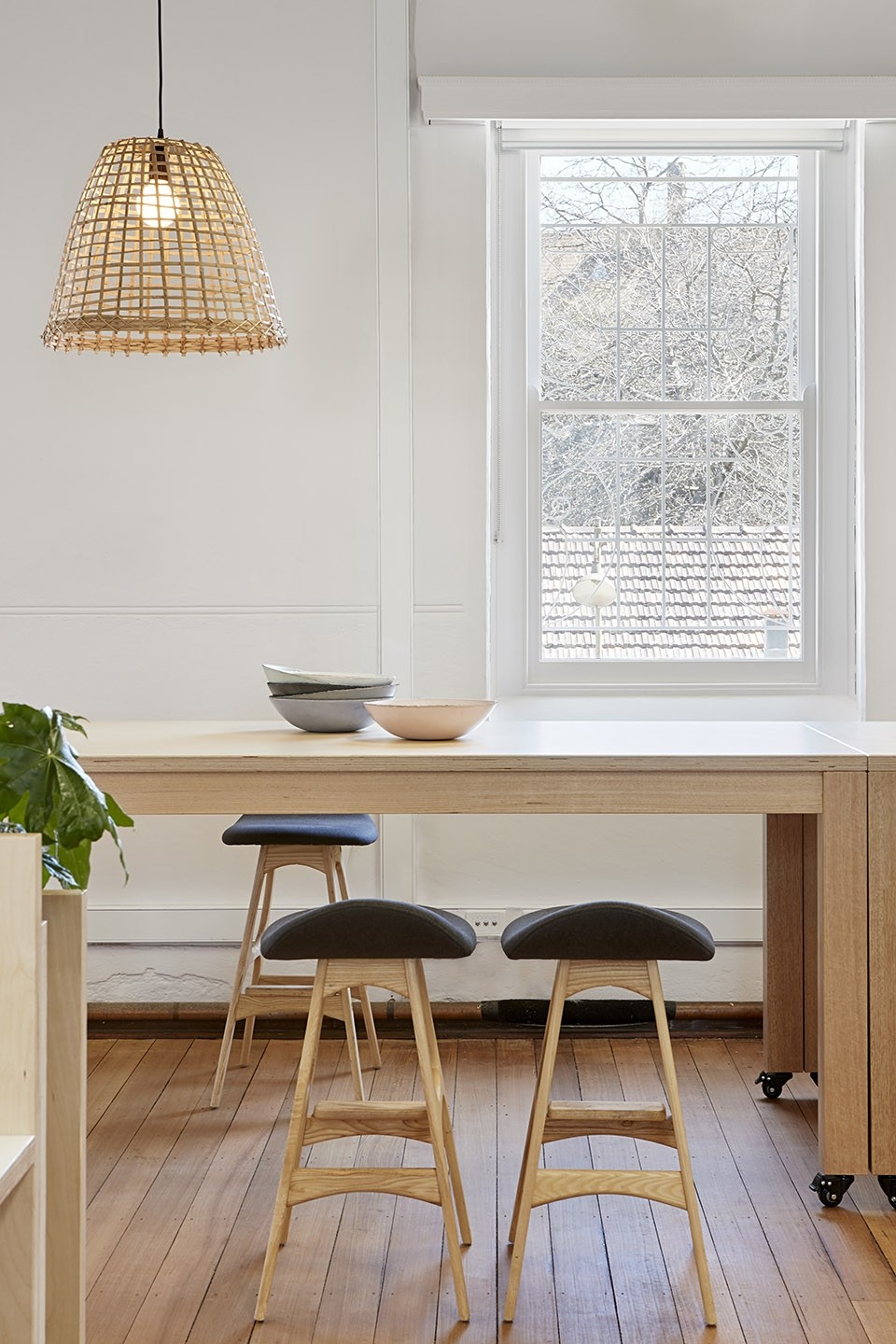 小而美的辦公室裝修實(shí)景圖 小而美的辦公室裝修實(shí)景圖