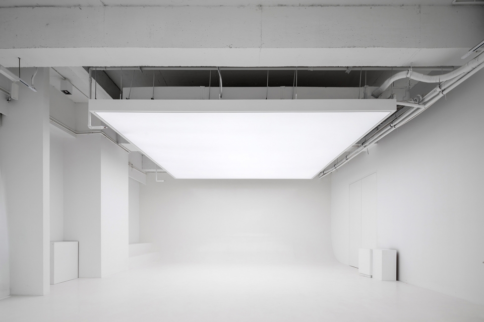 服裝辦公室攝影區(qū)裝修效果圖 服裝辦公室攝影區(qū)裝修效果圖