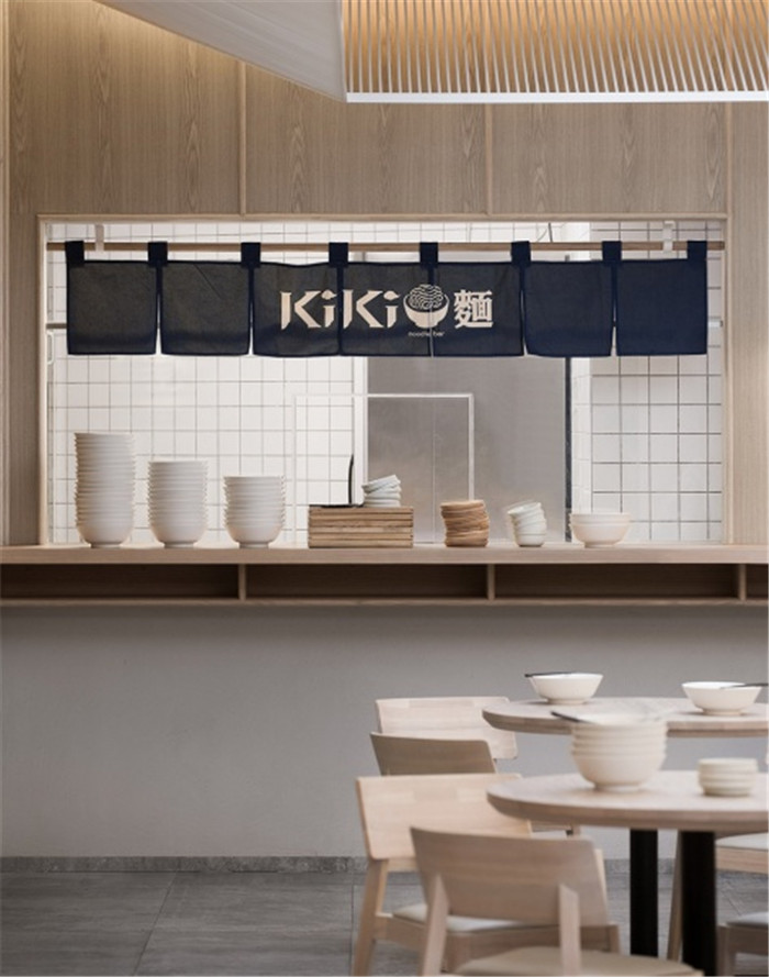 舒淇投資的上海KIKI現(xiàn)代中式特色面館裝修設(shè)計(jì)案例 舒淇投資的上海KIKI現(xiàn)代中式特色面館裝修設(shè)計(jì)案例