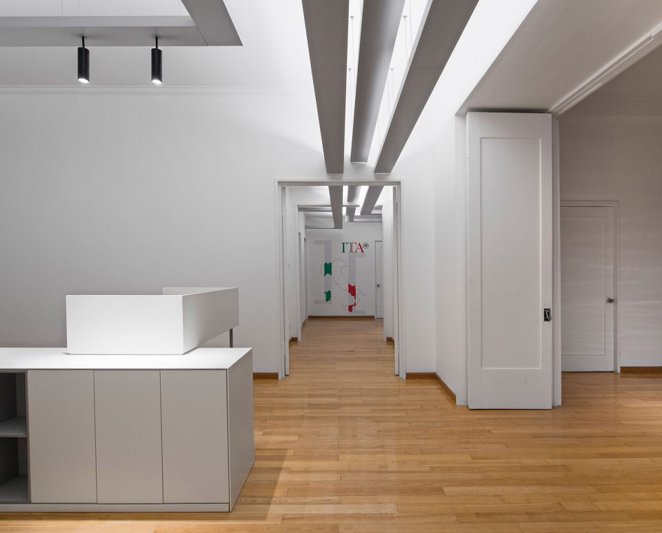 辦公室過道裝修設(shè)計方案