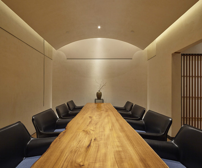 鄭州專(zhuān)業(yè)餐廳裝修公司推薦鮨然日式料理店設(shè)計(jì)案例 鄭州專(zhuān)業(yè)餐廳裝修公司推薦鮨然日式料理店設(shè)計(jì)案例