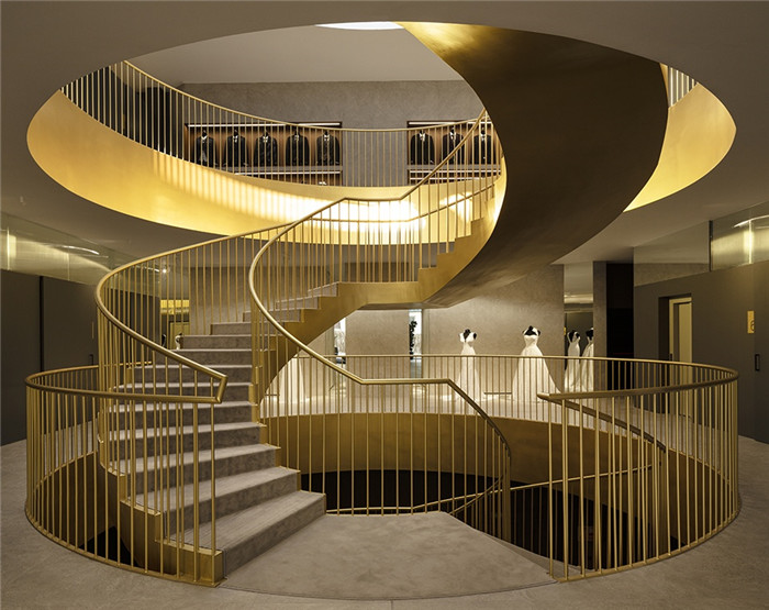 婚紗店旋轉(zhuǎn)樓梯裝修設計圖 婚紗店旋轉(zhuǎn)樓梯裝修設計圖