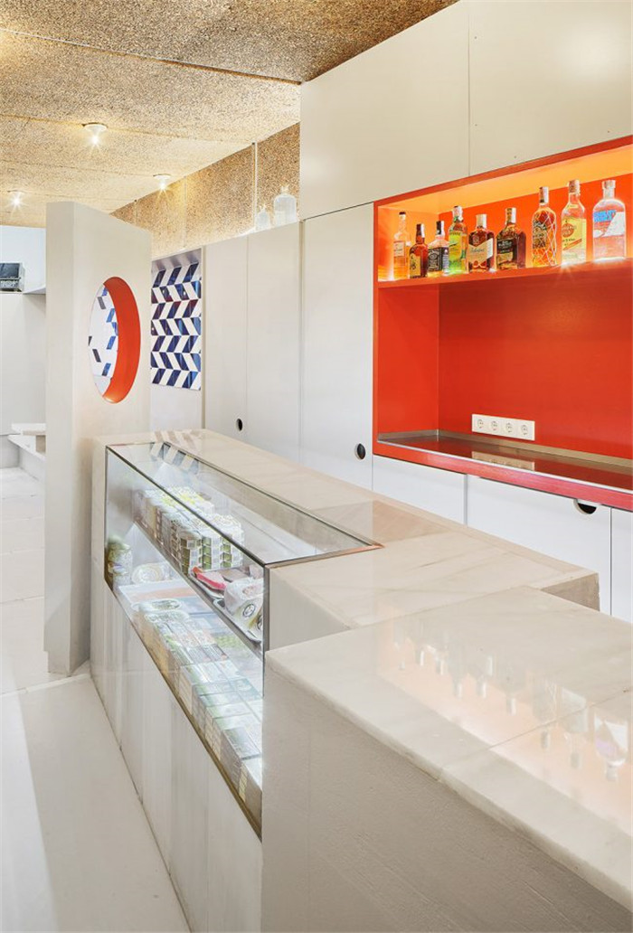 酒吧吧臺改造裝修