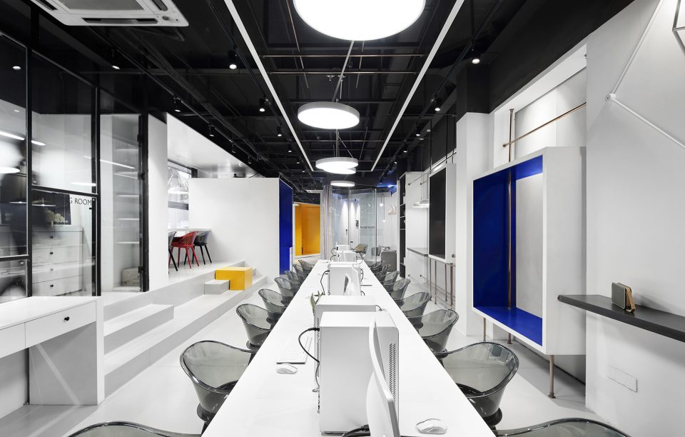 辦公室辦公區(qū)裝修效果圖 辦公室辦公區(qū)裝修效果圖