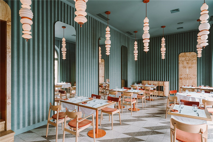 鄭州西餐廳裝修公司分享國外精致西餐廳裝修設(shè)計(jì)圖