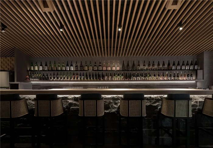 日式居酒屋吧臺設(shè)計(jì)方案 日式居酒屋吧臺設(shè)計(jì)方案