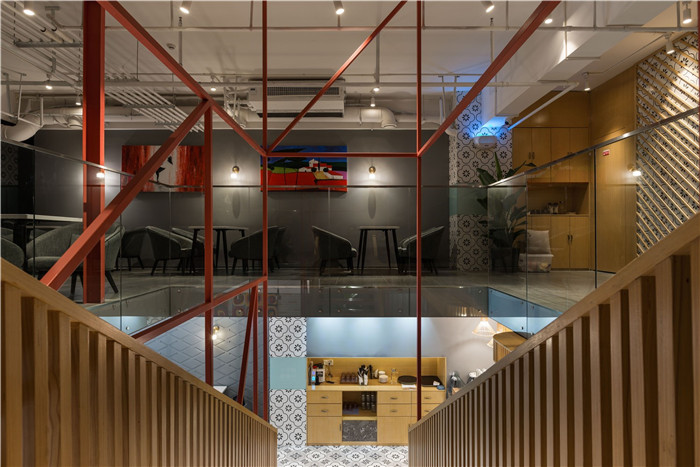 打破傳統(tǒng)中餐廳設(shè)計(jì)印象 現(xiàn)代工業(yè)風(fēng)川菜館裝修設(shè)計(jì) 打破傳統(tǒng)中餐廳設(shè)計(jì)印象 現(xiàn)代工業(yè)風(fēng)川菜館裝修設(shè)計(jì)