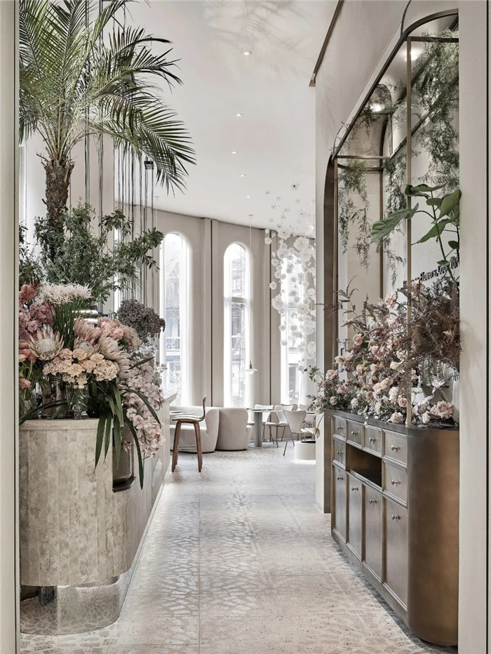 以花為主題的特色餐廳裝修設(shè)計(jì)案例 以花為主題的特色餐廳裝修設(shè)計(jì)案例