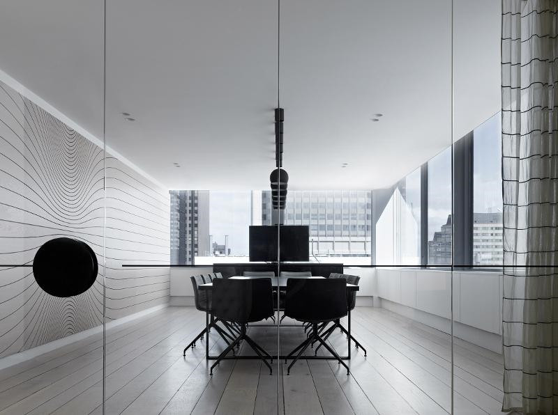 工程公司辦公室會(huì)議室裝修