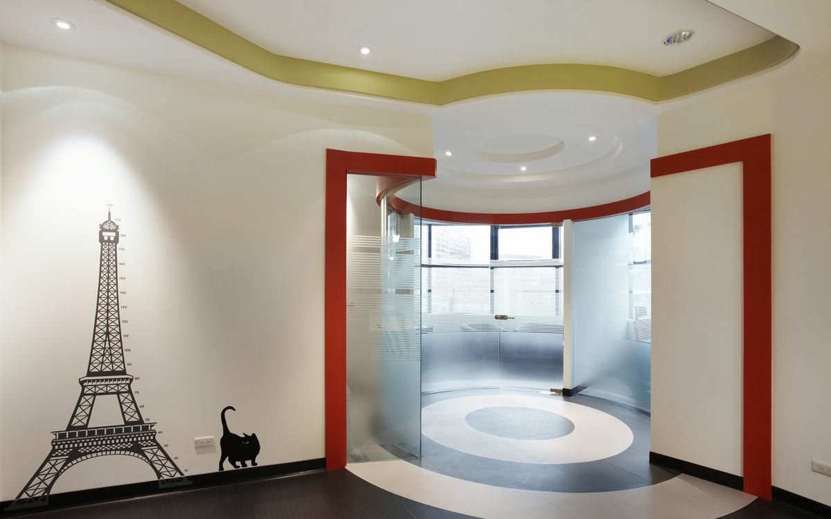 鄭州宏鈺堂分享300平軟件公司趣味辦公室裝修設計實景圖 鄭州宏鈺堂分享300平軟件公司趣味辦公室裝修設計實景圖