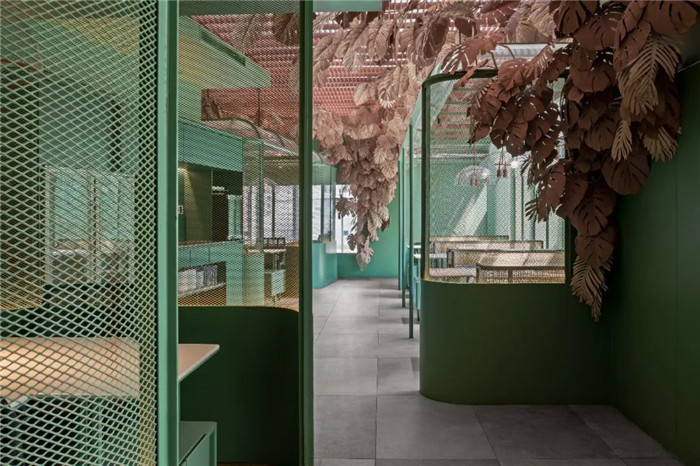 薄荷綠色系清新自然的特色火鍋店裝修設(shè)計實景圖 薄荷綠色系清新自然的特色火鍋店裝修設(shè)計實景圖