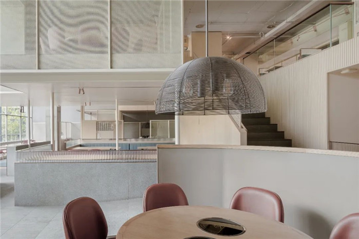 專業(yè)餐飲設(shè)計(jì)公司推薦生如夏花連鎖火鍋店裝修設(shè)計(jì)