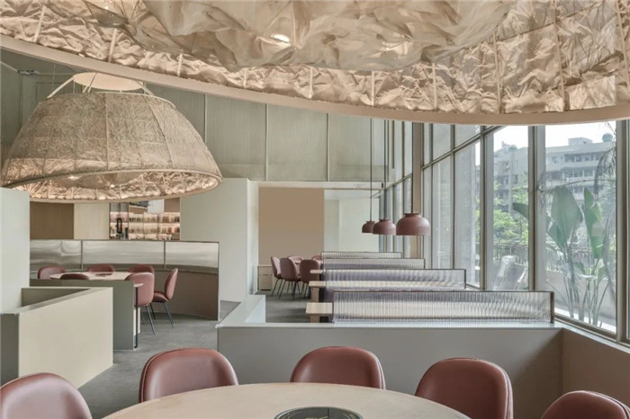 專業(yè)餐飲設(shè)計(jì)公司推薦生如夏花連鎖火鍋店裝修設(shè)計(jì)