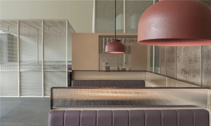 專業(yè)餐飲設(shè)計(jì)公司推薦生如夏花連鎖火鍋店裝修設(shè)計(jì)