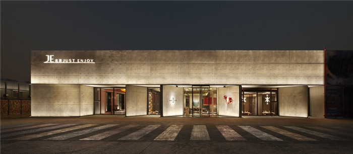 設(shè)計(jì)感極強(qiáng)的簡約工業(yè)風(fēng)高端餐飲店面裝修設(shè)計(jì)方案 設(shè)計(jì)感極強(qiáng)的簡約工業(yè)風(fēng)高端餐飲店面裝修設(shè)計(jì)方案