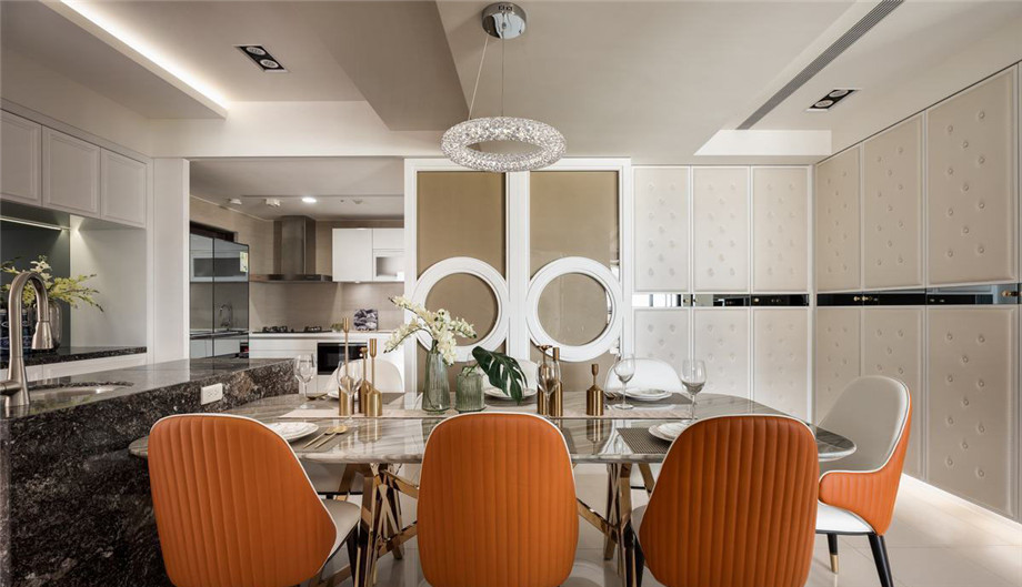 新鄭正商紅河谷雙拼別墅餐廳裝修設(shè)計(jì)方案實(shí)景圖