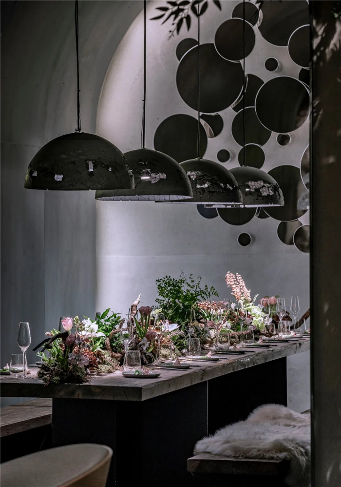 鄭州專業(yè)餐飲裝修公司分享治愈系花廚餐廳裝修案例 鄭州專業(yè)餐飲裝修公司分享治愈系花廚餐廳裝修案例