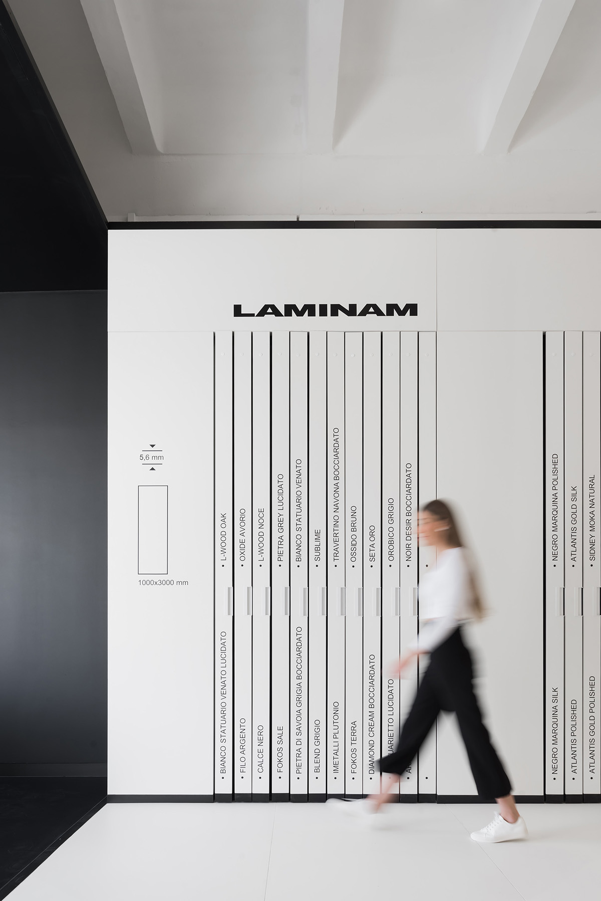 極簡創(chuàng)意石材展廳設(shè)計圖