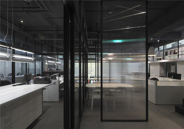 鏡子美學(xué) 精致優(yōu)雅的設(shè)計(jì)公司辦公室裝修方案 鏡子美學(xué) 精致優(yōu)雅的設(shè)計(jì)公司辦公室裝修方案